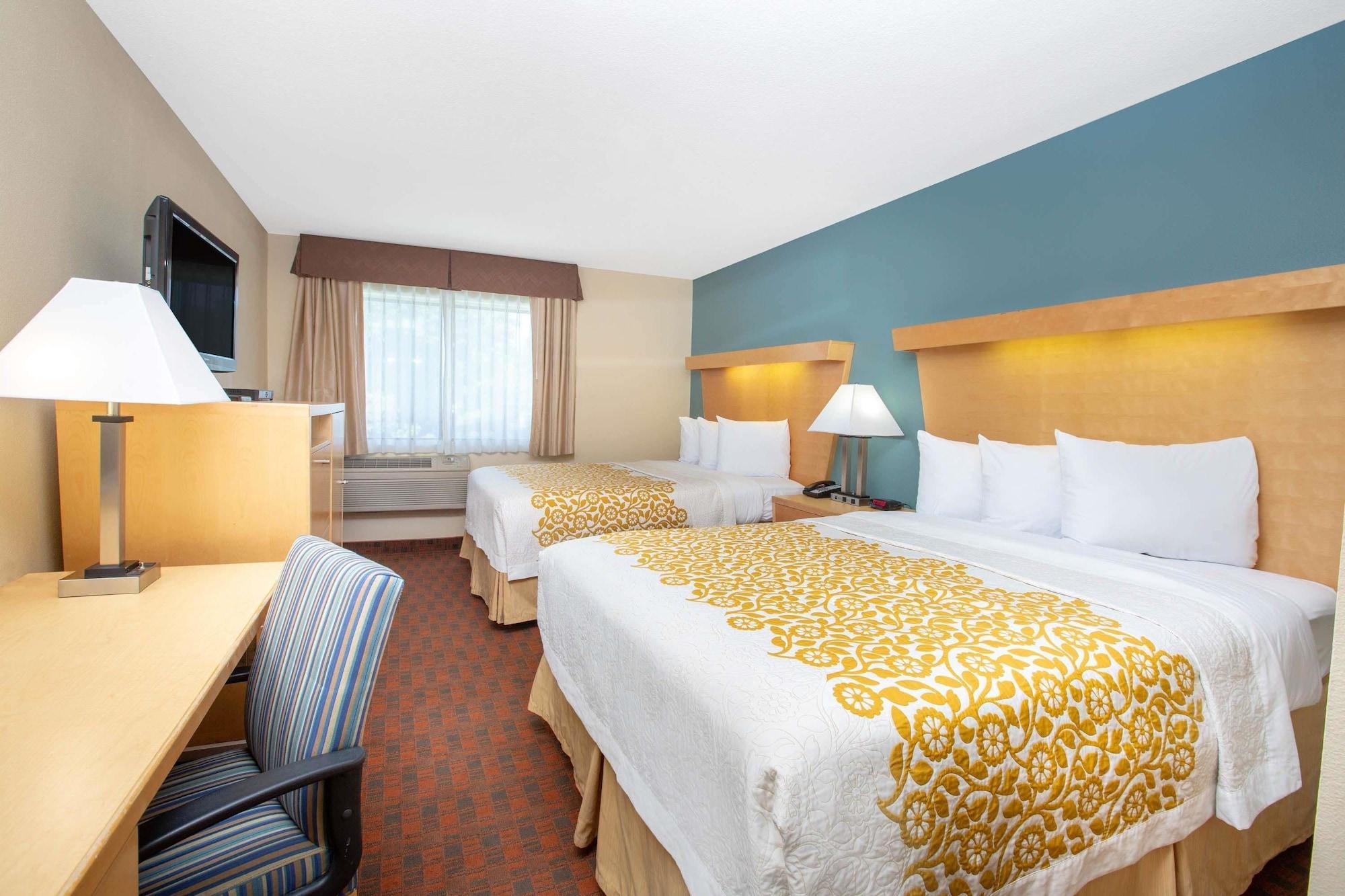 Days Inn By Wyndham Woodland Ngoại thất bức ảnh